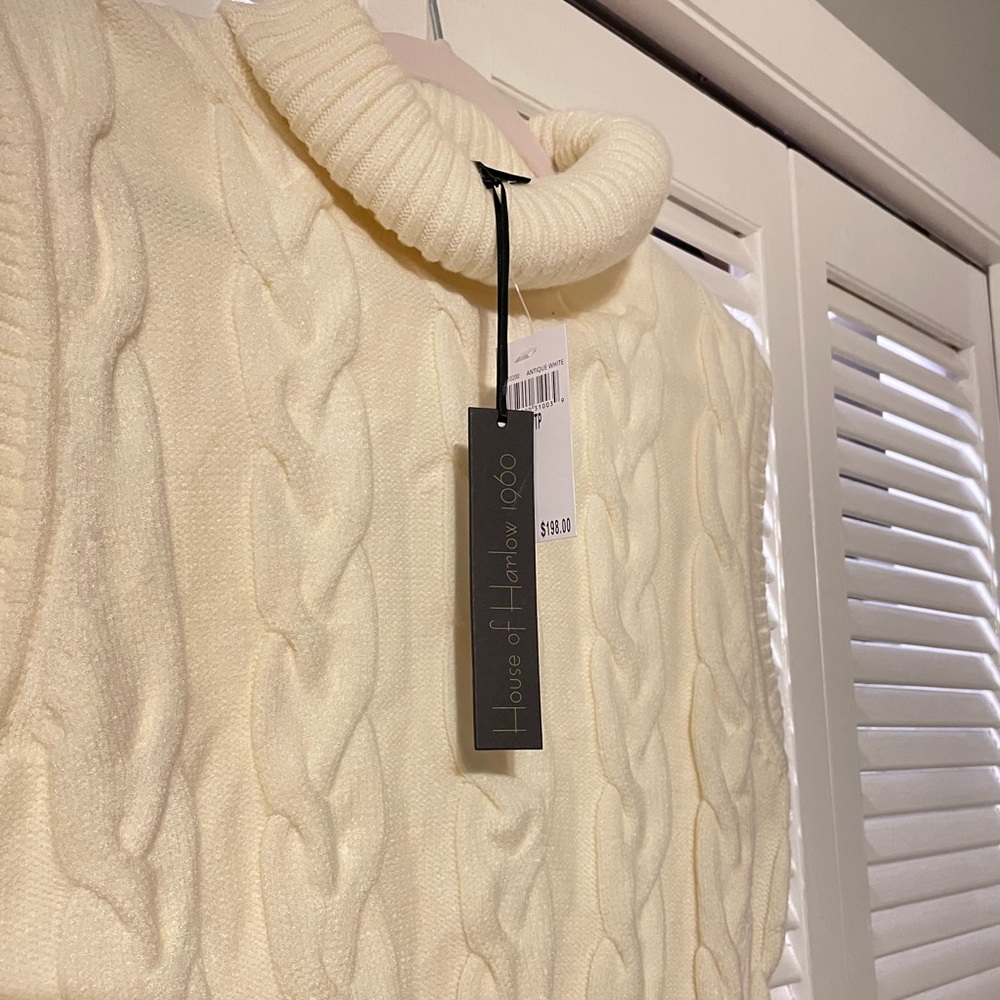 House of Harlow 1960 Cable Knit Turtleneck
